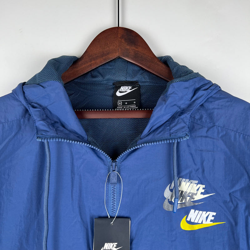 Jaqueta Corta-Vento - Nike 2023 azul com capuz