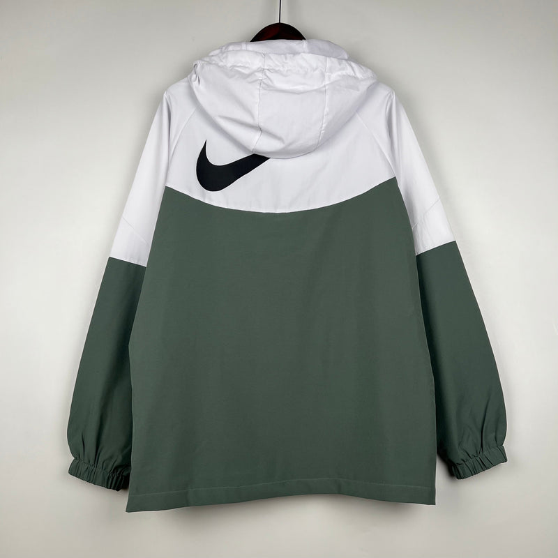 Jaqueta Corta-Vento - Nike 2023 branco e verde com capuz