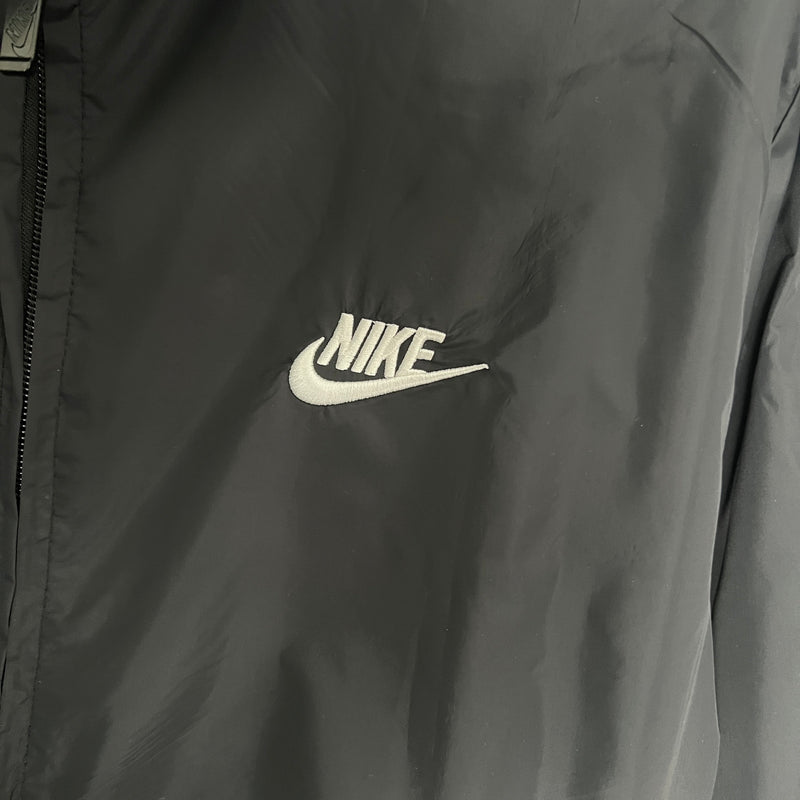 Jaqueta Corta-Vento - Nike 2024 preto com logo atrás