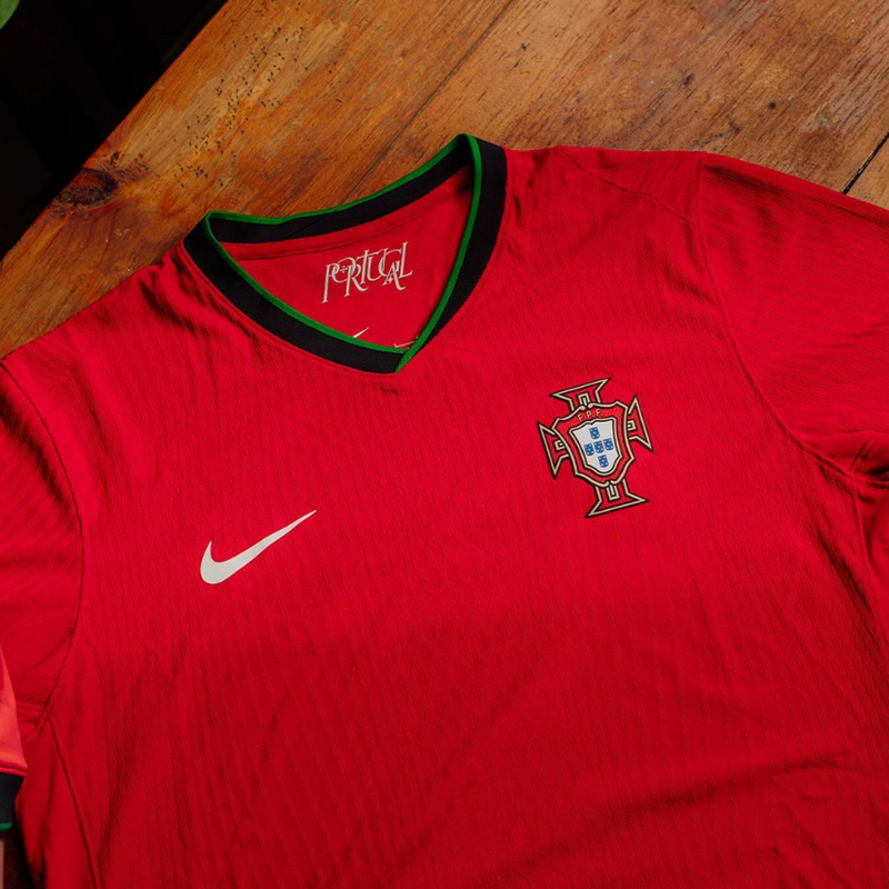 Camisa Portugal Titular 24/25 - Nike Torcedor Masculina