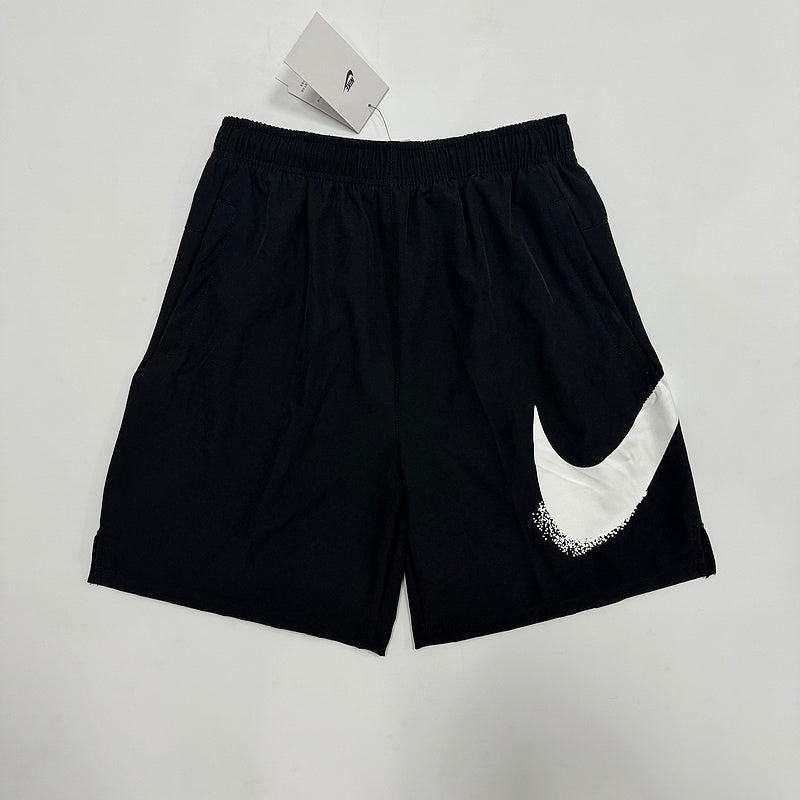 BERMUDA NIKE SWOOSH PRETO