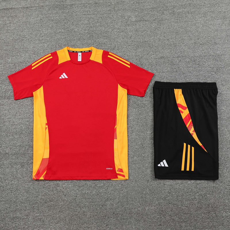 CONJUNTO ADIDAS TIRO BERMUDA E CAMISA VERMELHO/PRETO