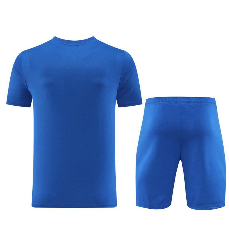 CONJUNTO NIKE BERMUDA E CAMISA AZUL