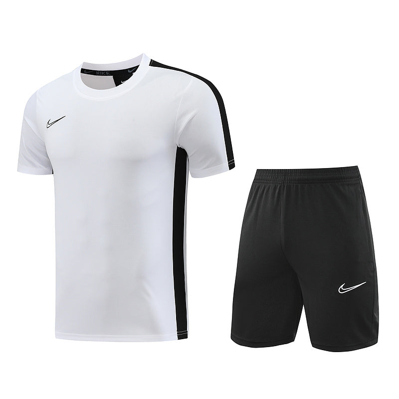 CONJUNTO NIKE ACADEMY BERMUDA E CAMISA BRANCO/PRETO