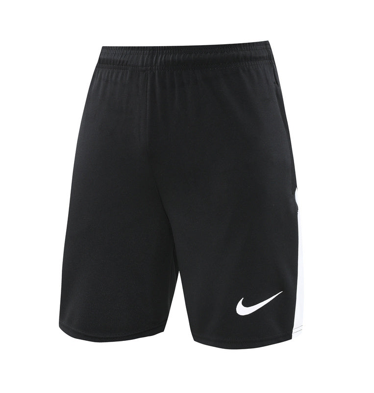 CONJUNTO NIKE BERMUDA E CAMISA BRANCO/PRETO