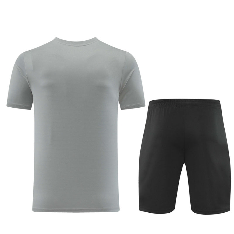 CONJUNTO NIKE BERMUDA E CAMISA CINZA/PRETO