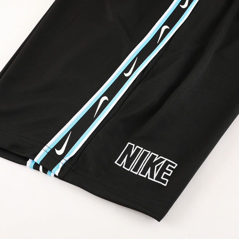 CONJUNTO NIKE REPEAT BERMUDA E CAMISA PRETO/AZUL