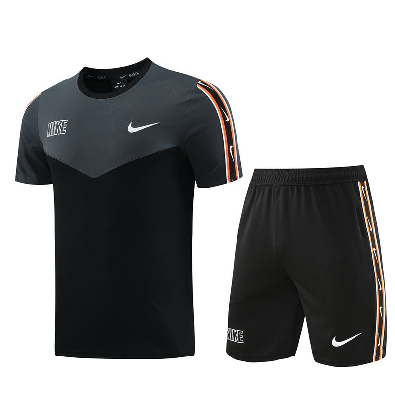 CONJUNTO NIKE REPEAT BERMUDA E CAMISA PRETO/CINZA