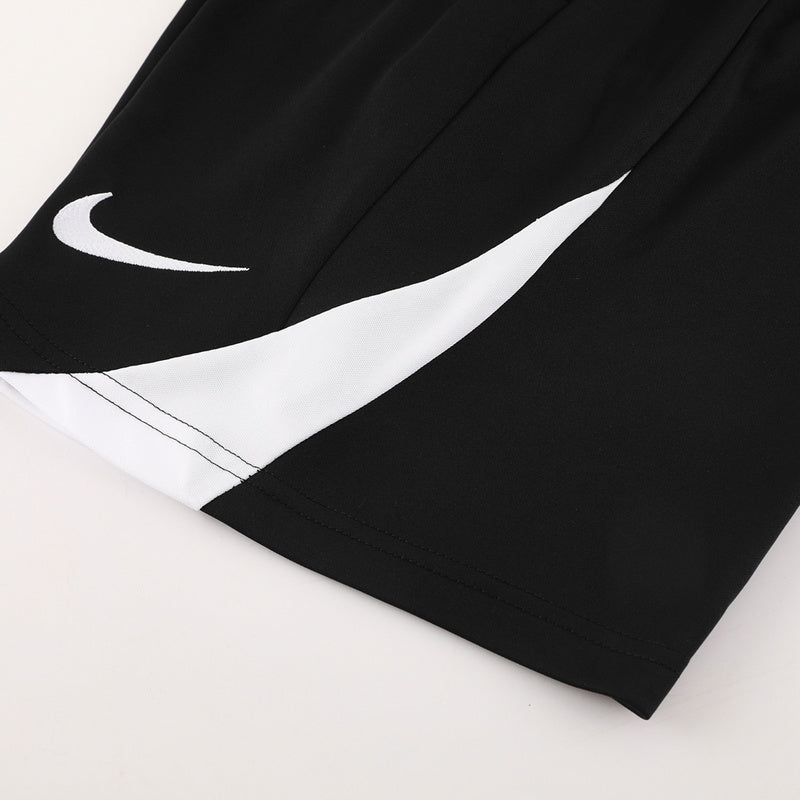 CONJUNTO NIKE BERMUDA E CAMISA PRETO