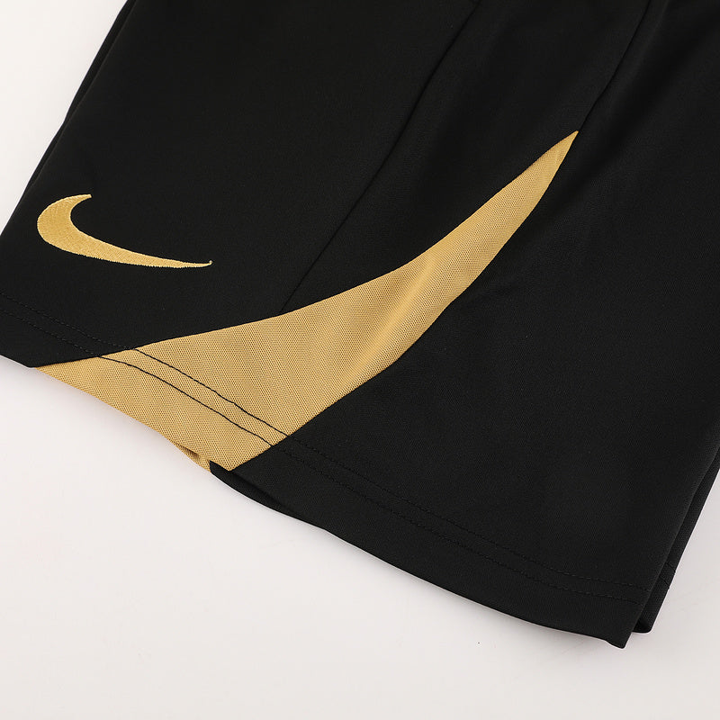 CONJUNTO NIKE BERMUDA E CAMISA PRETO/DOURADO