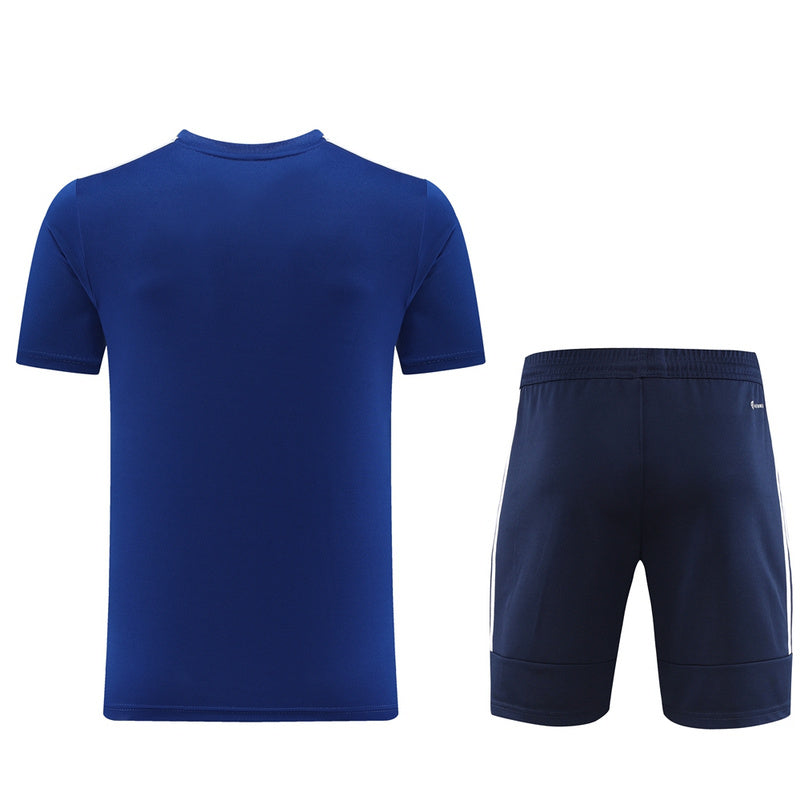 CONJUNTO ADIDAS BERMUDA E CAMISA AZUL